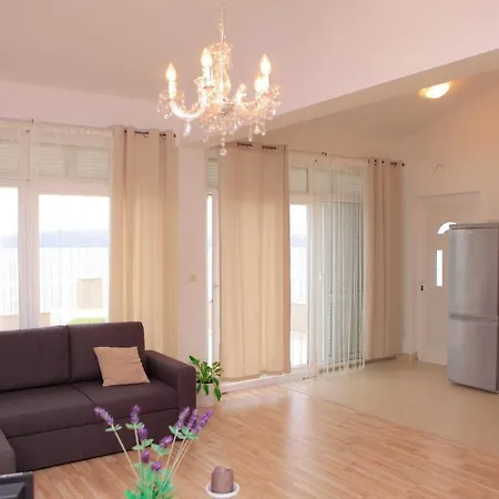 Apartament Marija