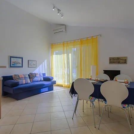 Marija * Novigrad (Dalmatia)