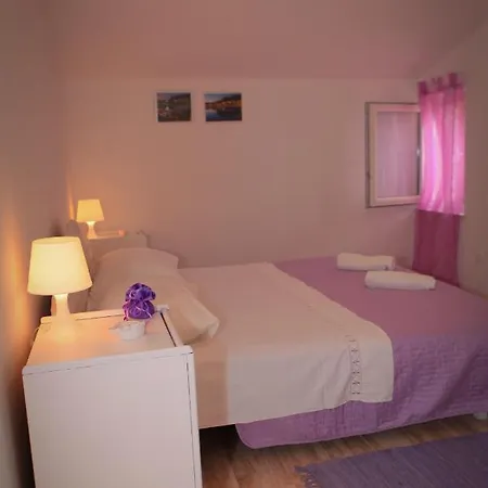 Marija * Novigrad (Dalmatia)